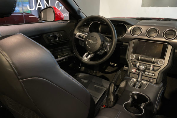 Ford Mustang 5.0 GT Jancars, alquiler de coches de alta gama, deportivos y de lujo