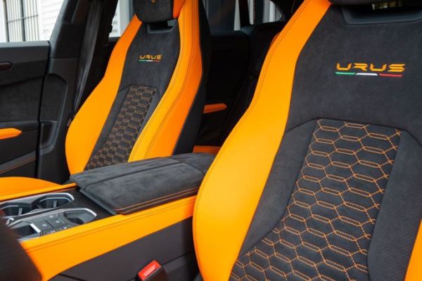 Lamborghini Urus, Jancars, alquiler de coches de alta gama, deportivos y de lujo